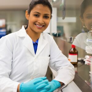 Bolsa para Especialização Técnica em Manipulação em Laboratório de Farmácia